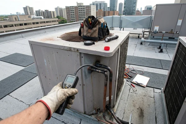 Refrigerant leak search on a brazed joint