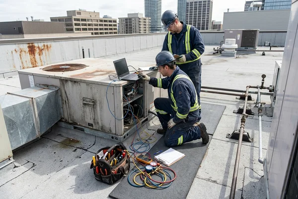 Integrating a rooftop unit controller over BACnet